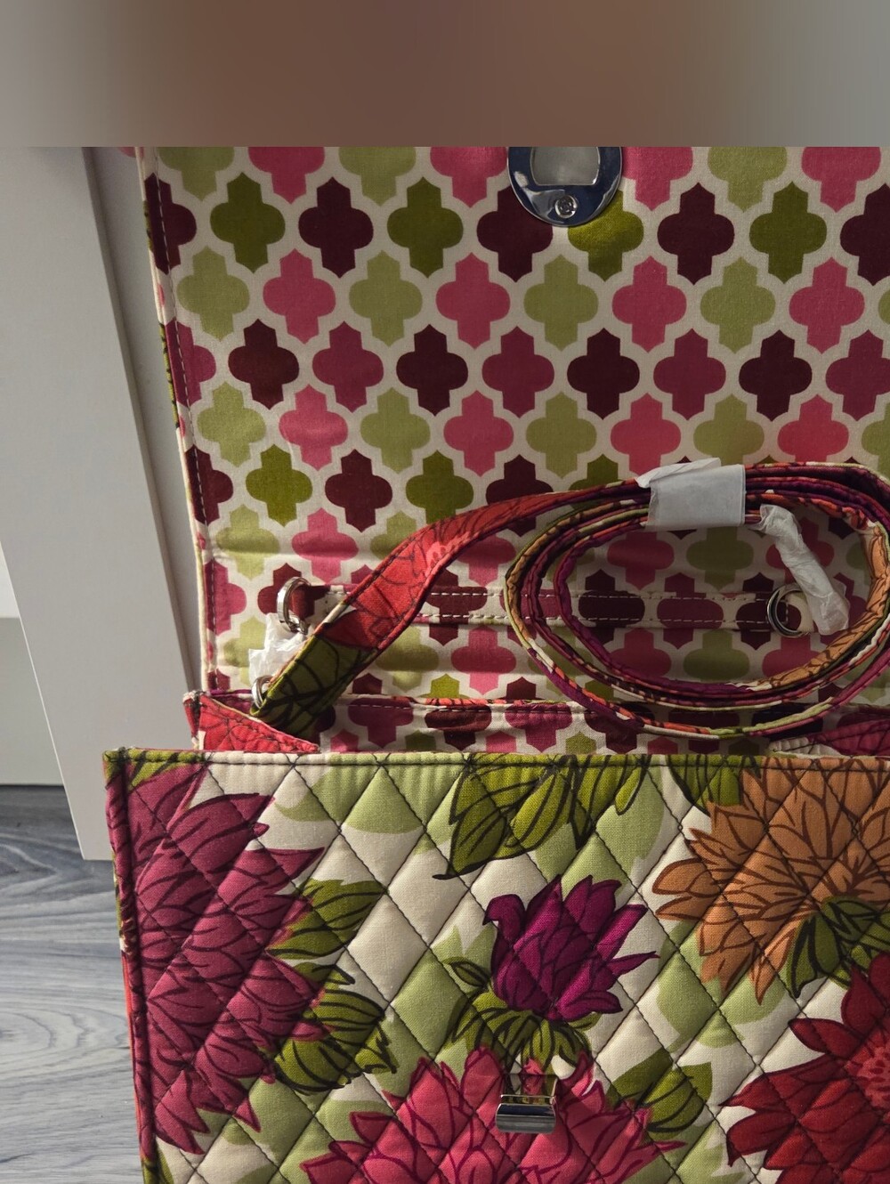 Vera Bradley Hello Dahlia! Julia Bag - Picture 4 of 5